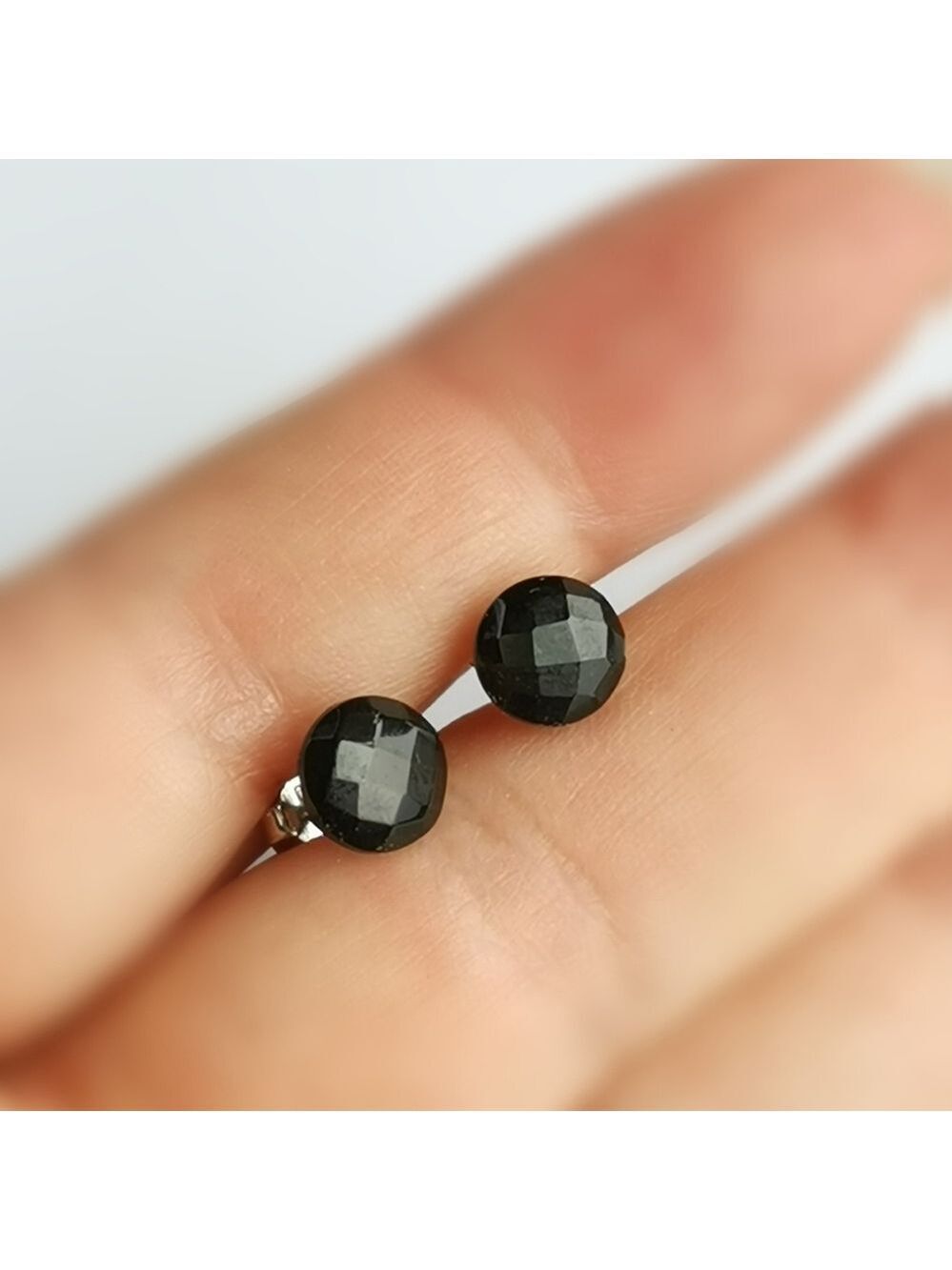 NEW Faceted Black Onyx stud earrings on Sterling Silver - Picture 4 of 5